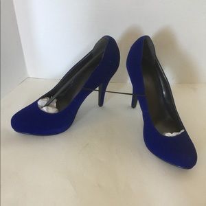 NWOB Forever 21 Size 9 Blue Suede Platform Heels
